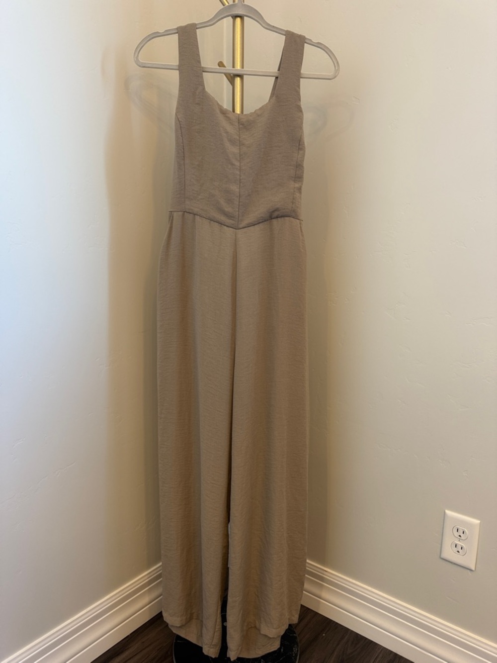 Collection by Bobeau Women’s Large Neutral Wide Leg Jumpsuit Sleeveless Pockets